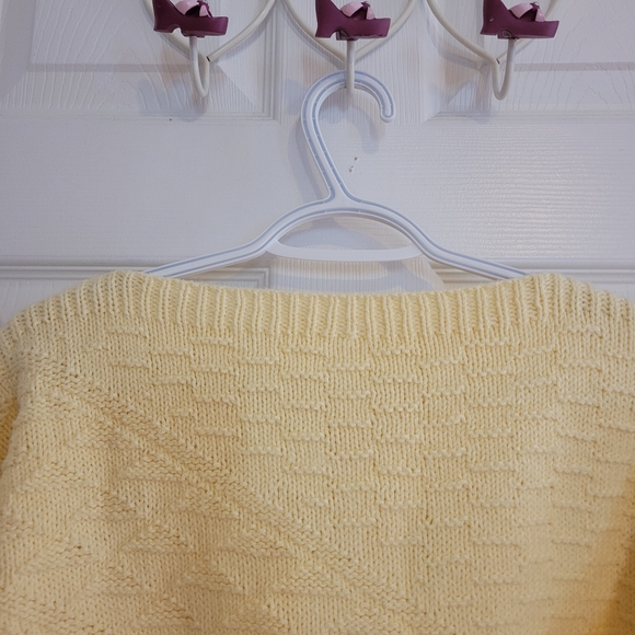Pastel yellow knit handmade boatneck dolman sweater vintage small - Picture 5 of 6